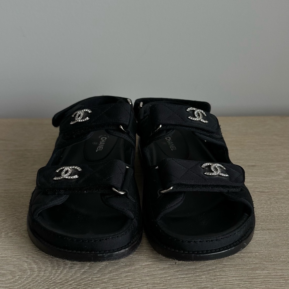 Chanel quilted dad sandals in black